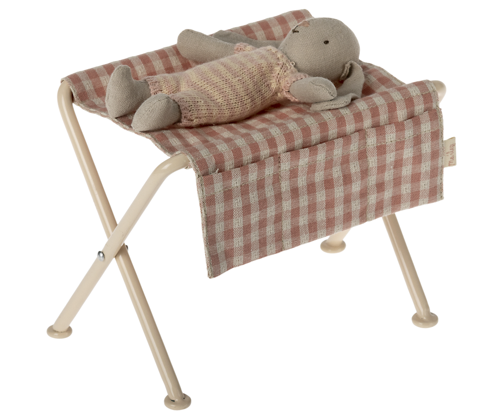Nursery Table Micro