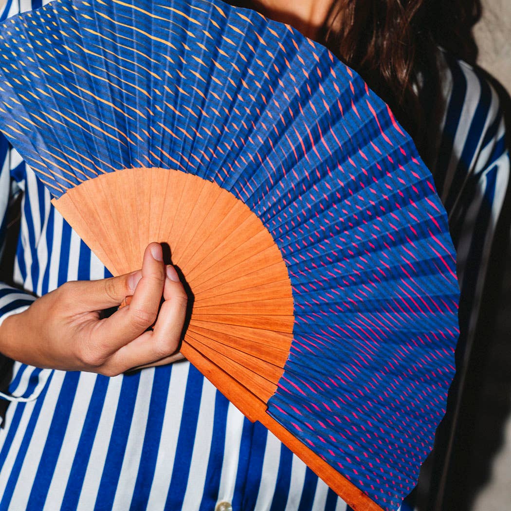 Dancing Waves STANDARD fan 100% handmade in Spain