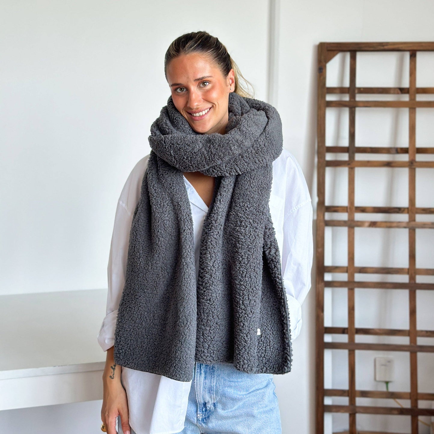 Large Sherpa Scarf Polar - Dark Grey