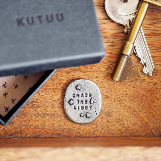 'Chase The Light' Pocket Token