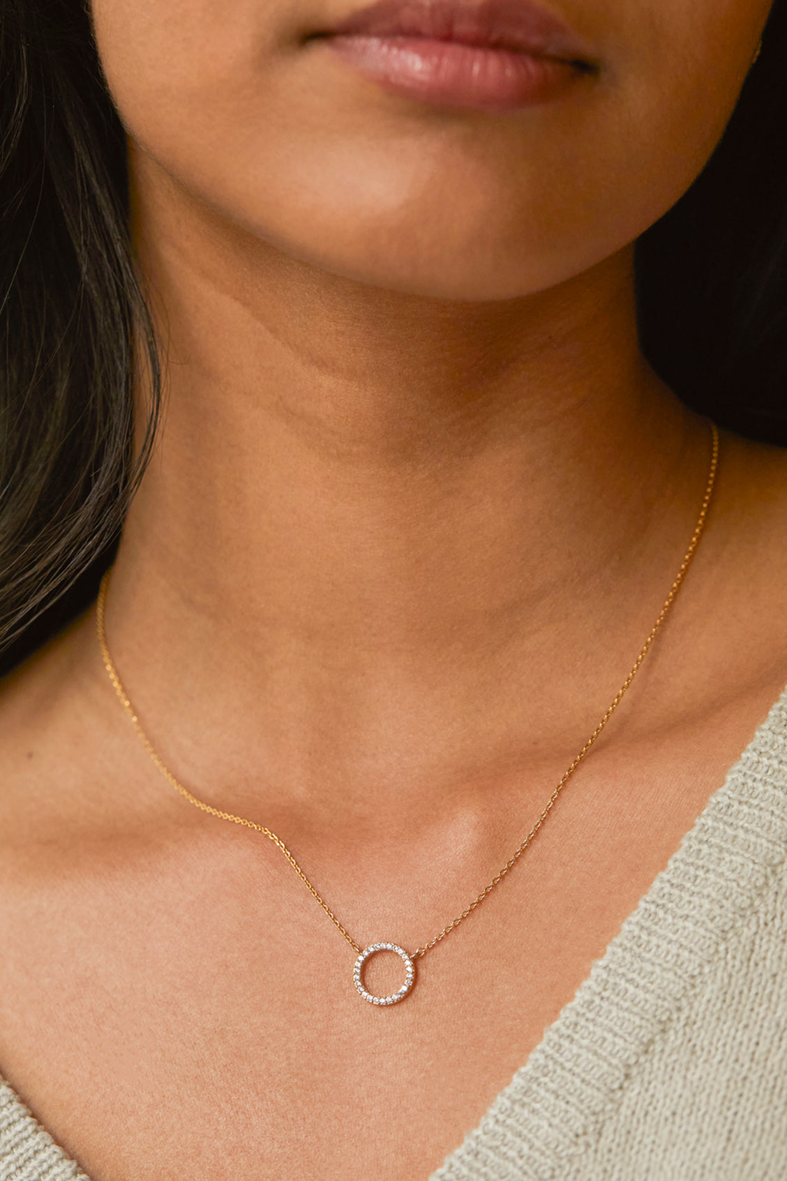 Circle CZ Necklace Gold