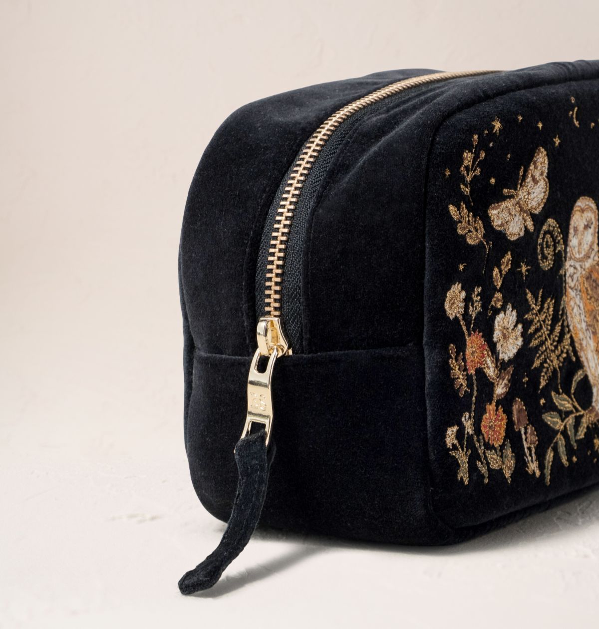 Mystical Owl Makeup Bag - Charcoal Velvet