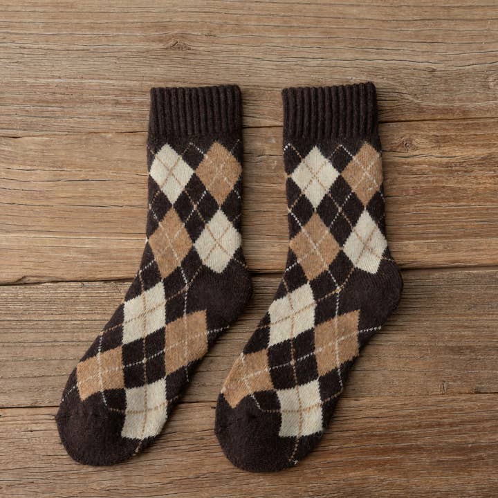 Womens Vintage Knitted Wool Crew Socks - Brown