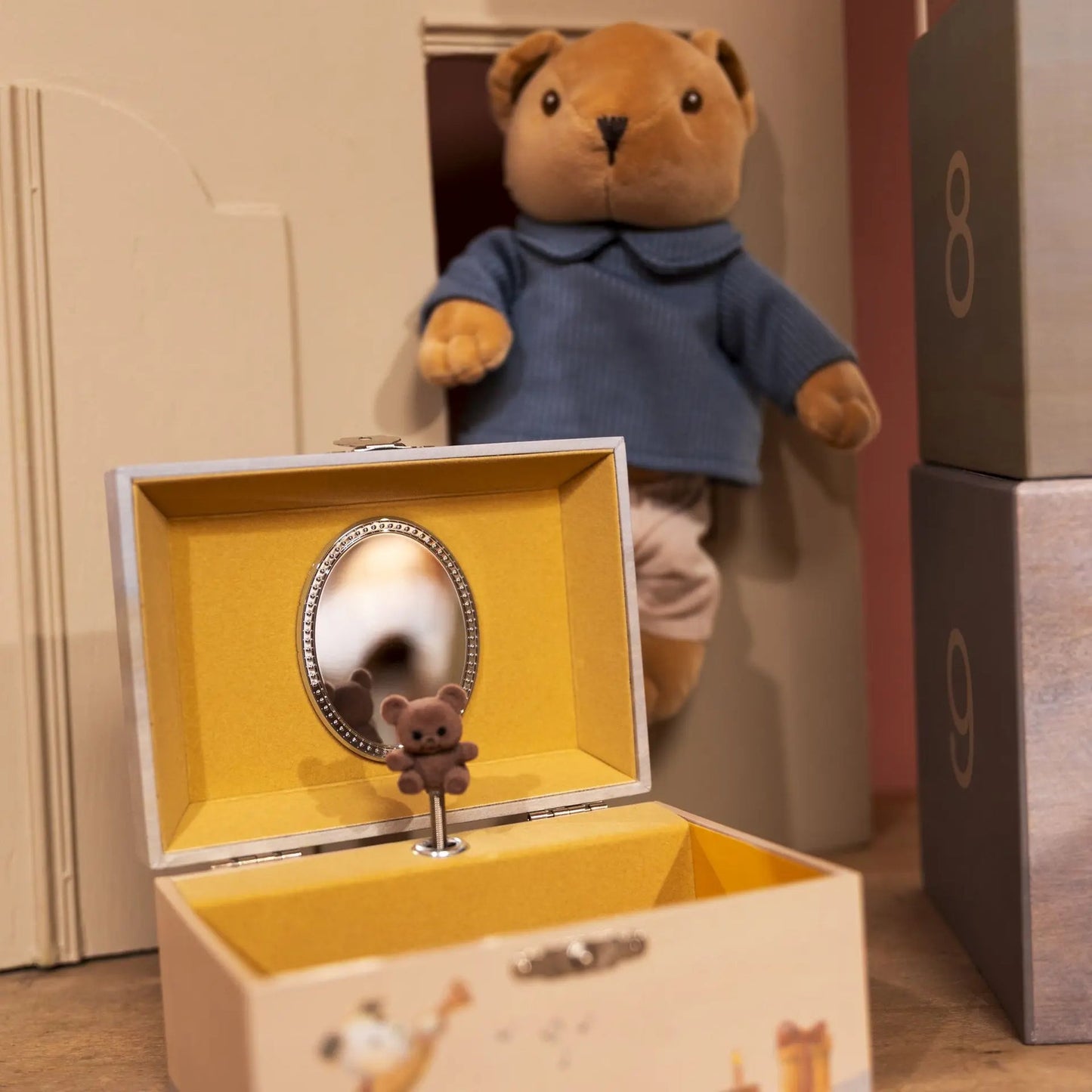Musical Jewellery Box - Friends