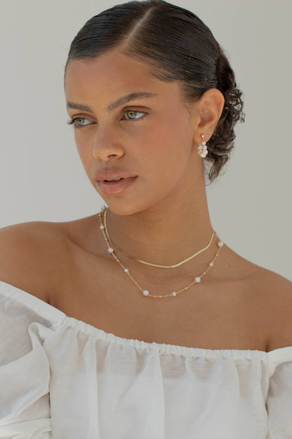 LAGUNA - Pearls Links Hooped Earrings
