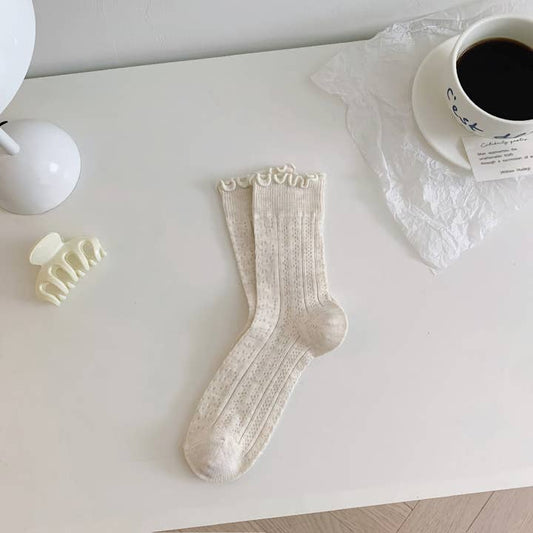 Womens Trendy Thin Ruffle Cotton Socks - White