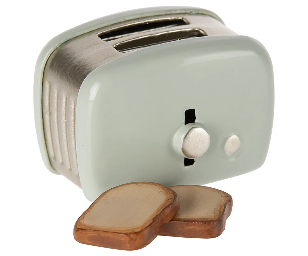 Miniature Toaster and Bread - Mint 9 (reduced as only one slice of bread)