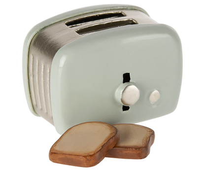 Miniature Toaster and Bread - Mint 9 (reduced as only one slice of bread)