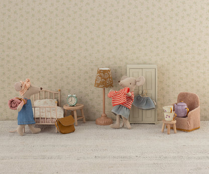 Knitted Sweater and Skirt - Big Sister Mouse