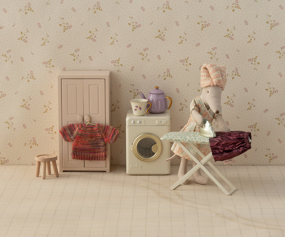 Skirt and Knitted Blouse - Mum Mouse