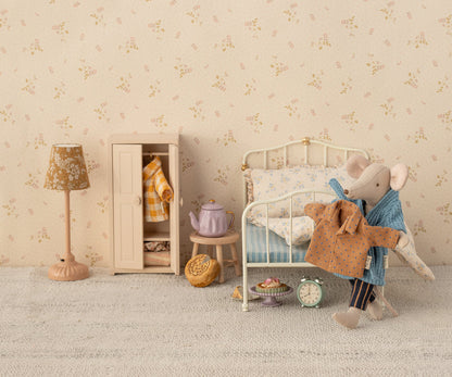 Shirt and Striped Pants - Dad Mouse