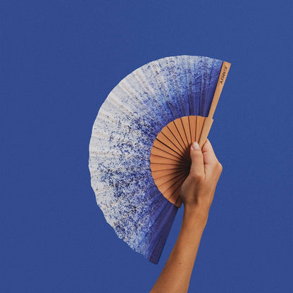 BLUE SPLASH Fan - 19 cm - Blue and white