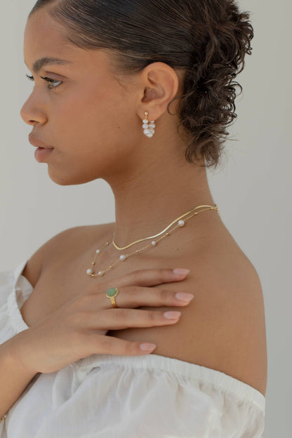 LAGUNA - Pearls Links Hooped Earrings