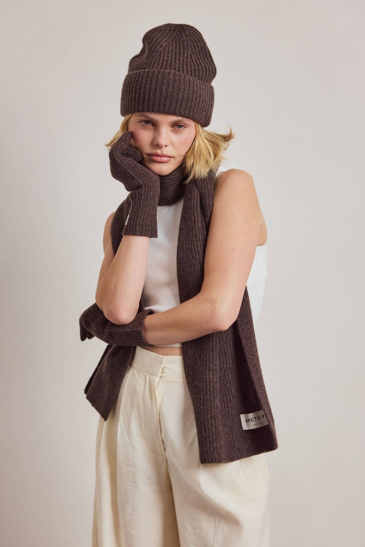 Cashmere Gloves - Chocolate Brown - AW26