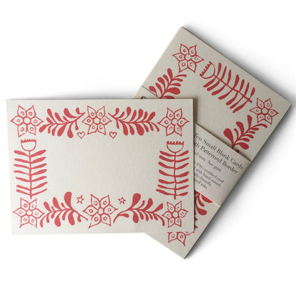 Pack of 10 Small Cards with Patterned Border in Red