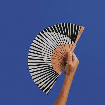 NEW* MINIMAL MELODY Fan - 19 cm - Black and white