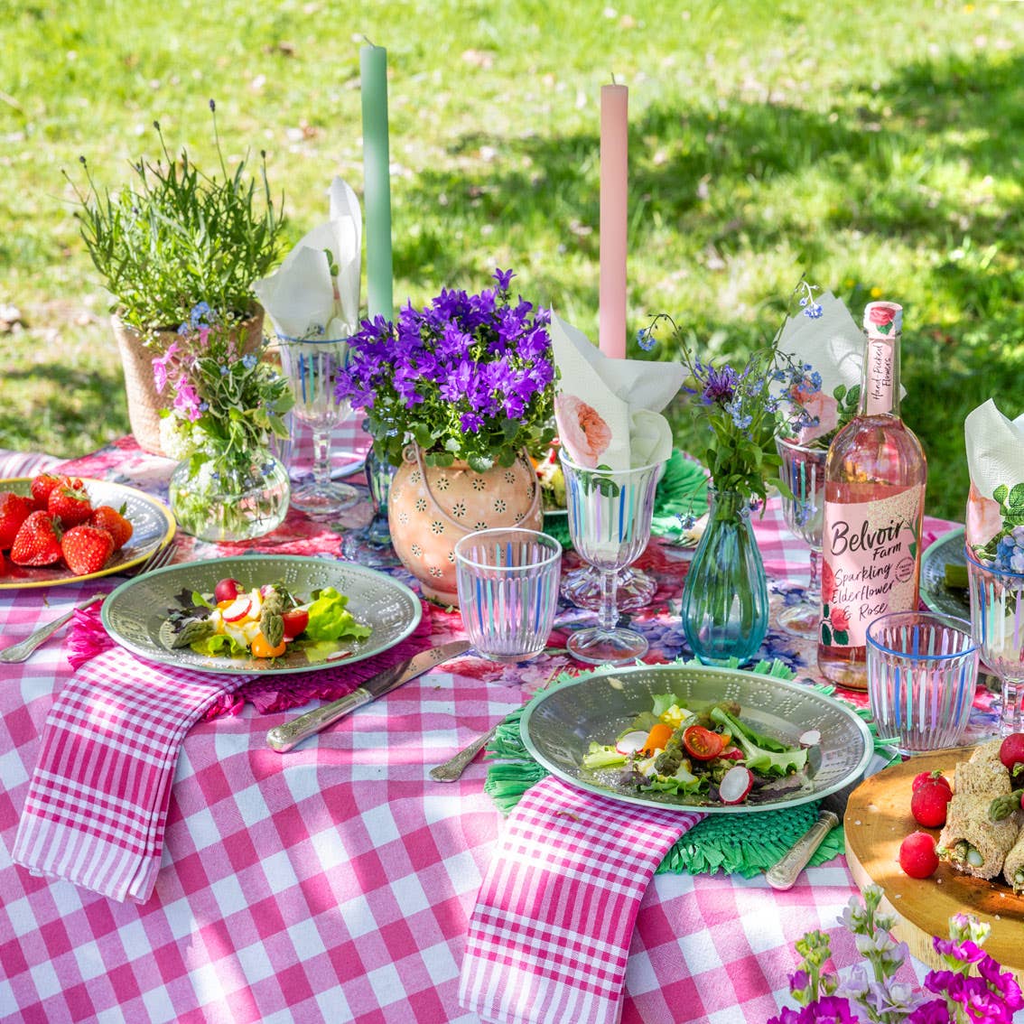 Raspberry & White Fabric Gingham Tablecloth | Summer |