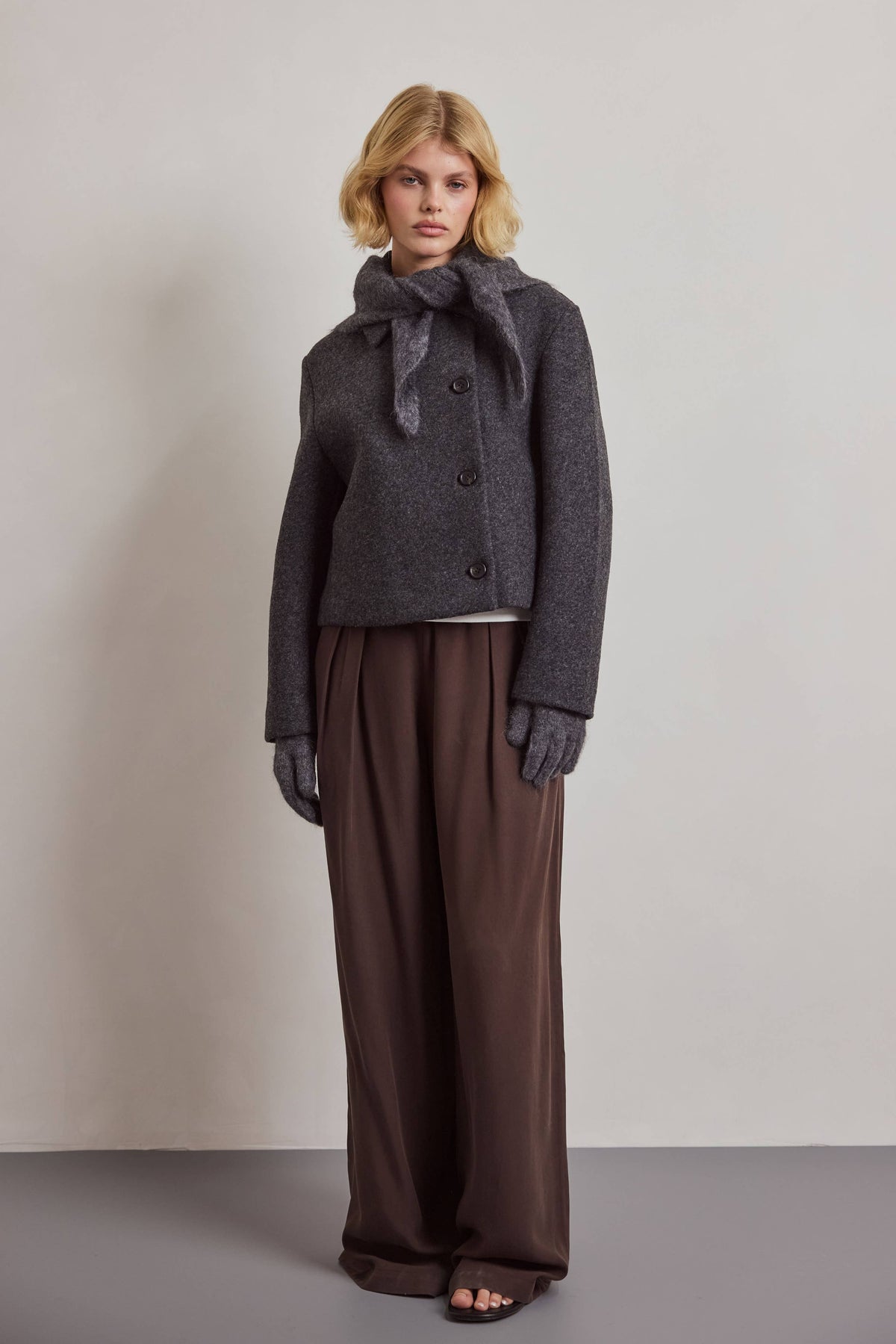 The Alpaca Gloves - Dark Grey - AW26