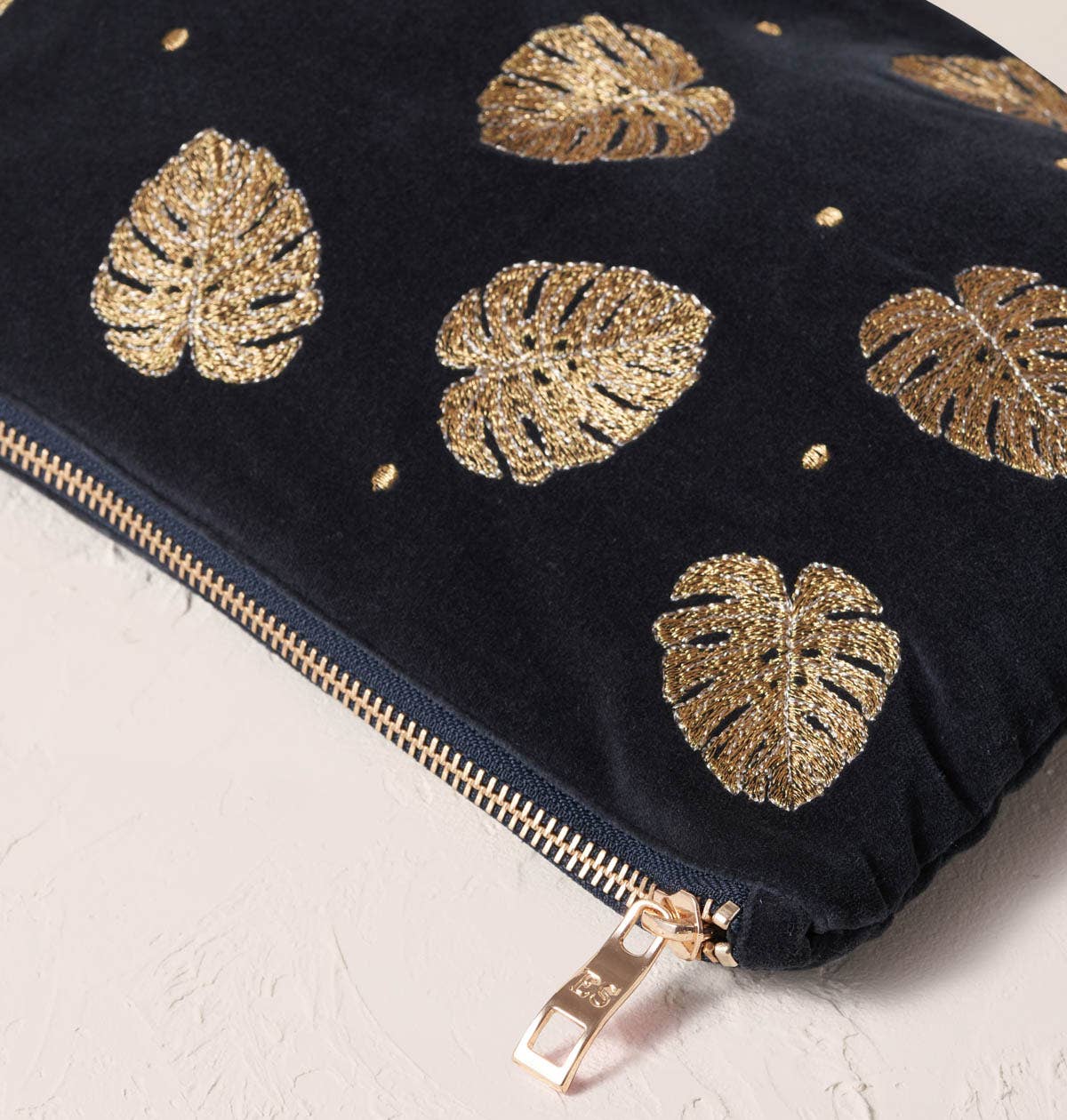 Gold Jungle Leaf Everyday Pouch - Charcoal Velvet