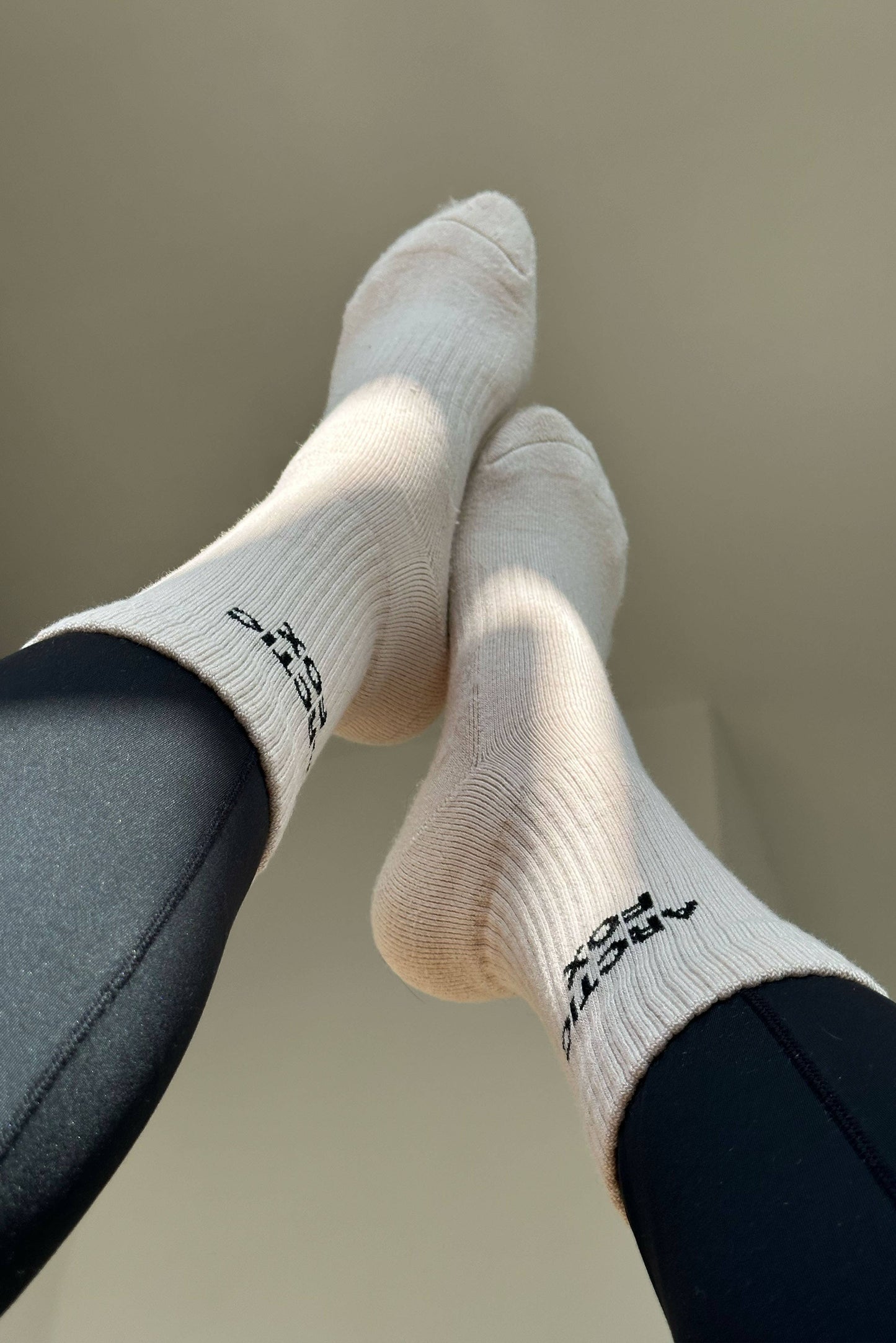 Sporty Socks - 100% Bamboo - Off White - AW25
