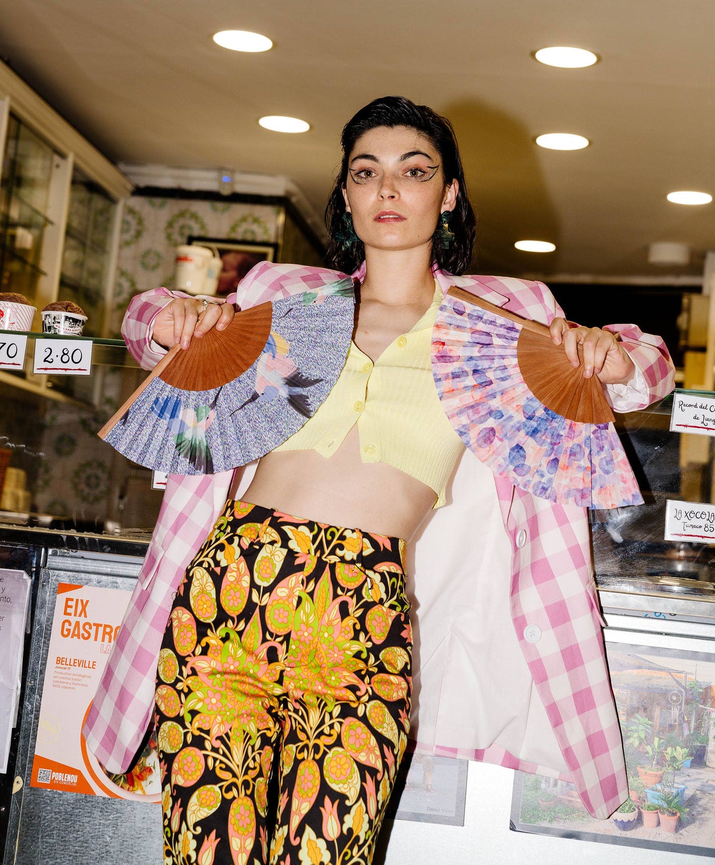 Grace of flowers STANDARD fan 100% handmade in Spain