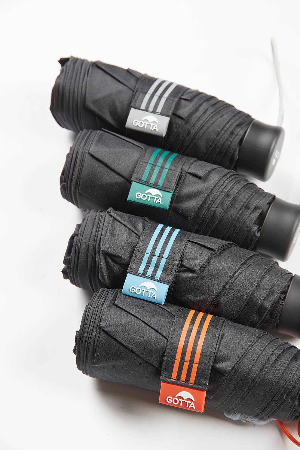 GOTTA MINI Folding Umbrella Black with colour details: Beige
