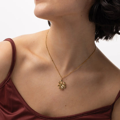 Winry - Irregular Flower Dangling Necklace Gold St