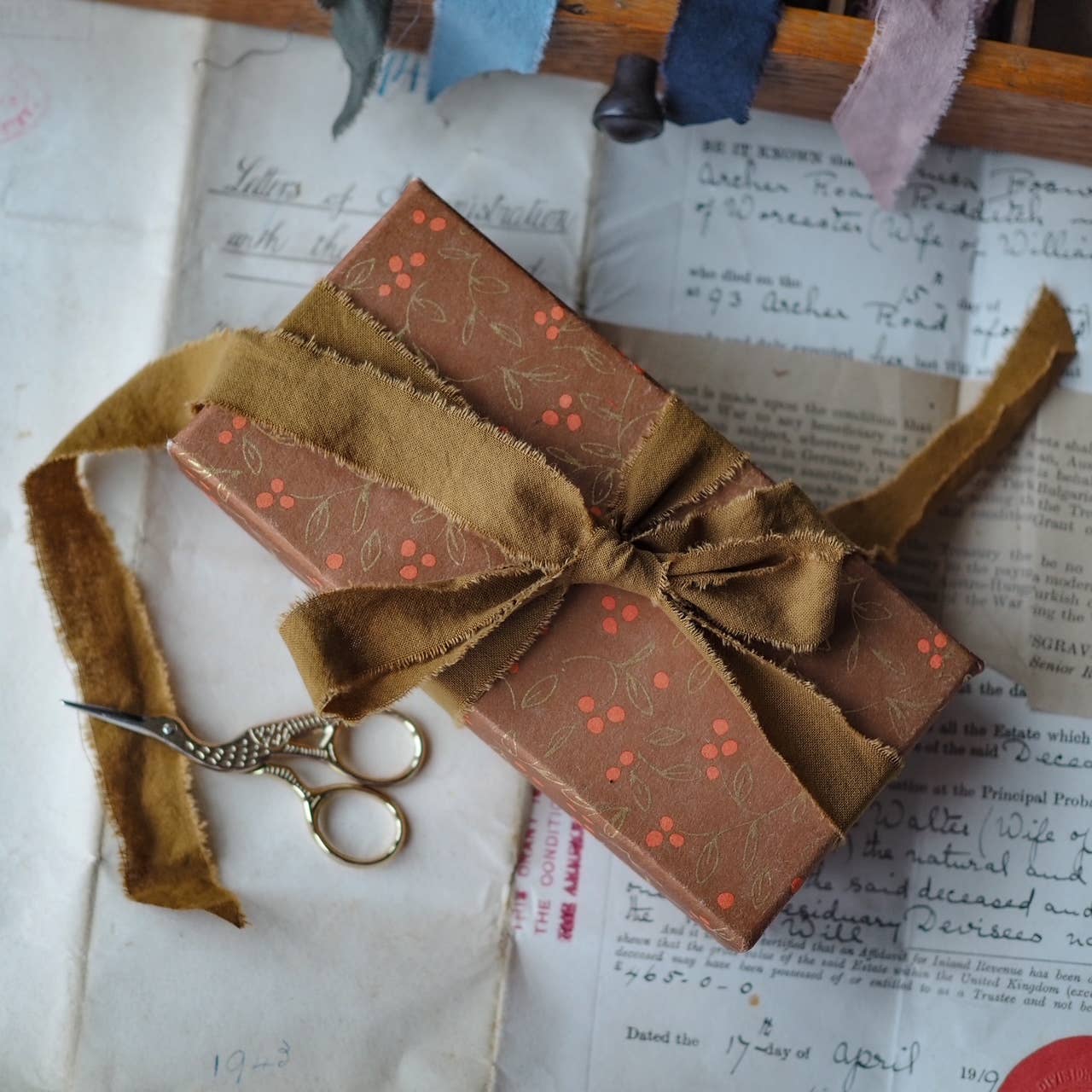 Hand frayed linen ribbon: Ballet pink