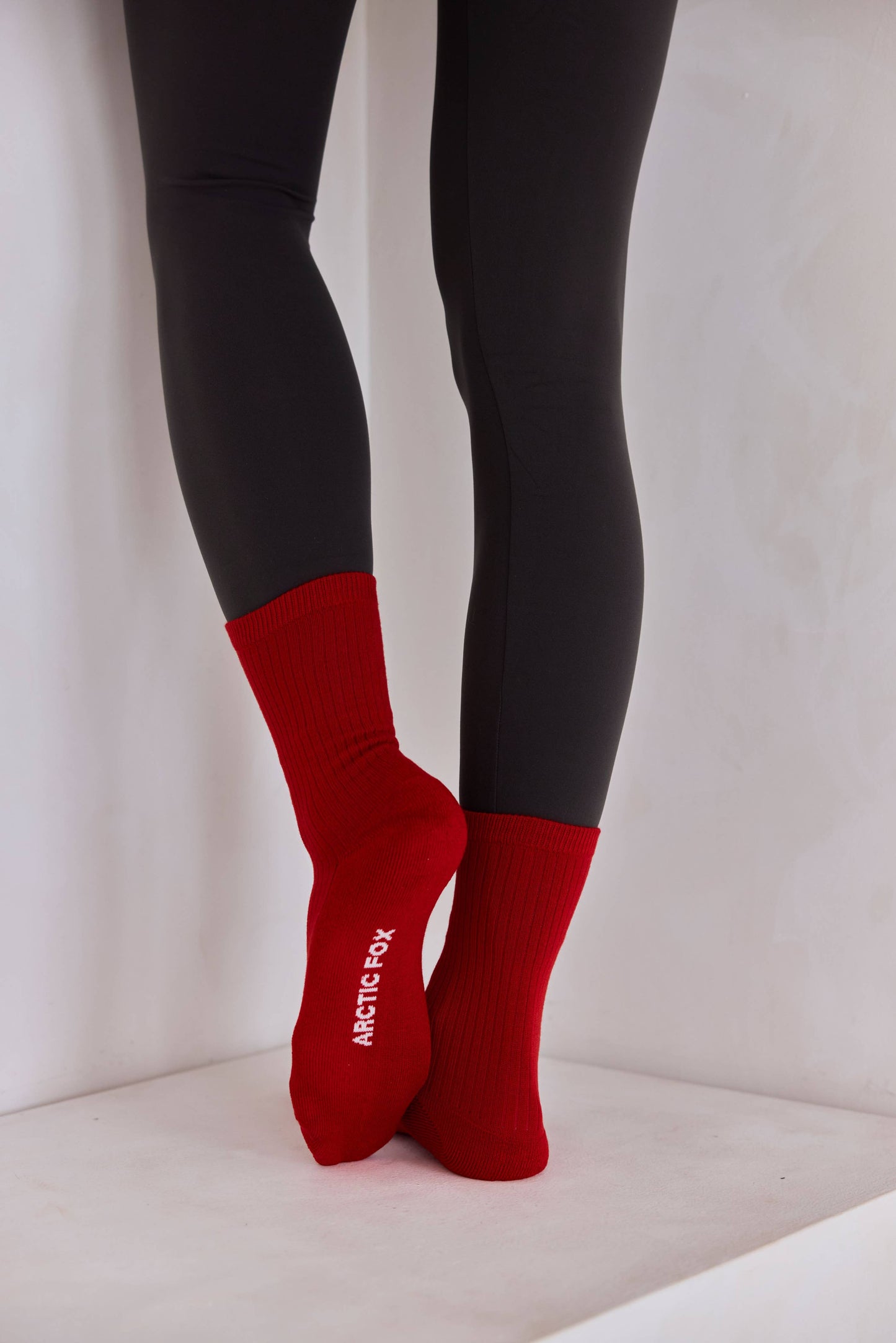The Everyday Socks - 100% Bamboo - Red - AW25