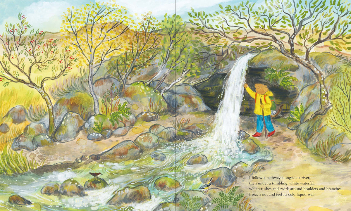 Mouse's Wood - Mouse Goes to the Mountain (HB)