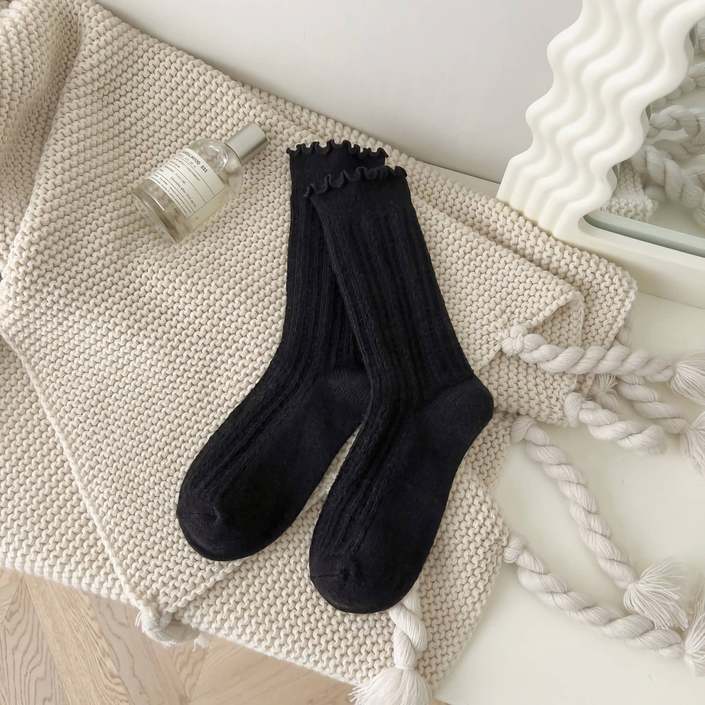 Breathable Ruffle Socks - Knitted Wool Warm Crew Socks: No.1