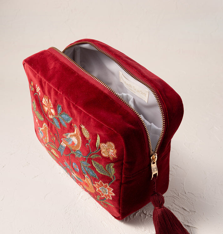 Botanical Birds Wash Bag