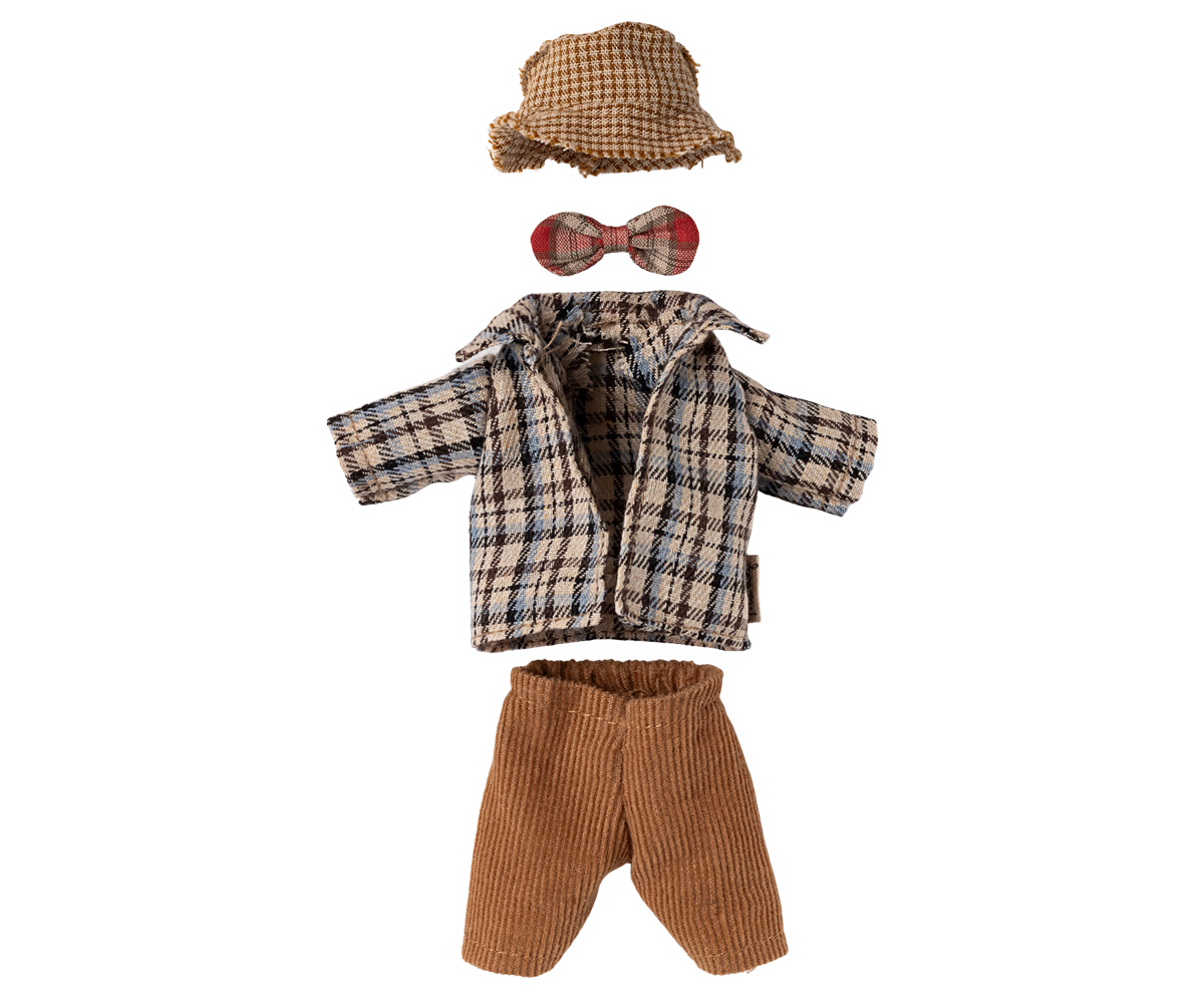 Clothes, Granddad mouse