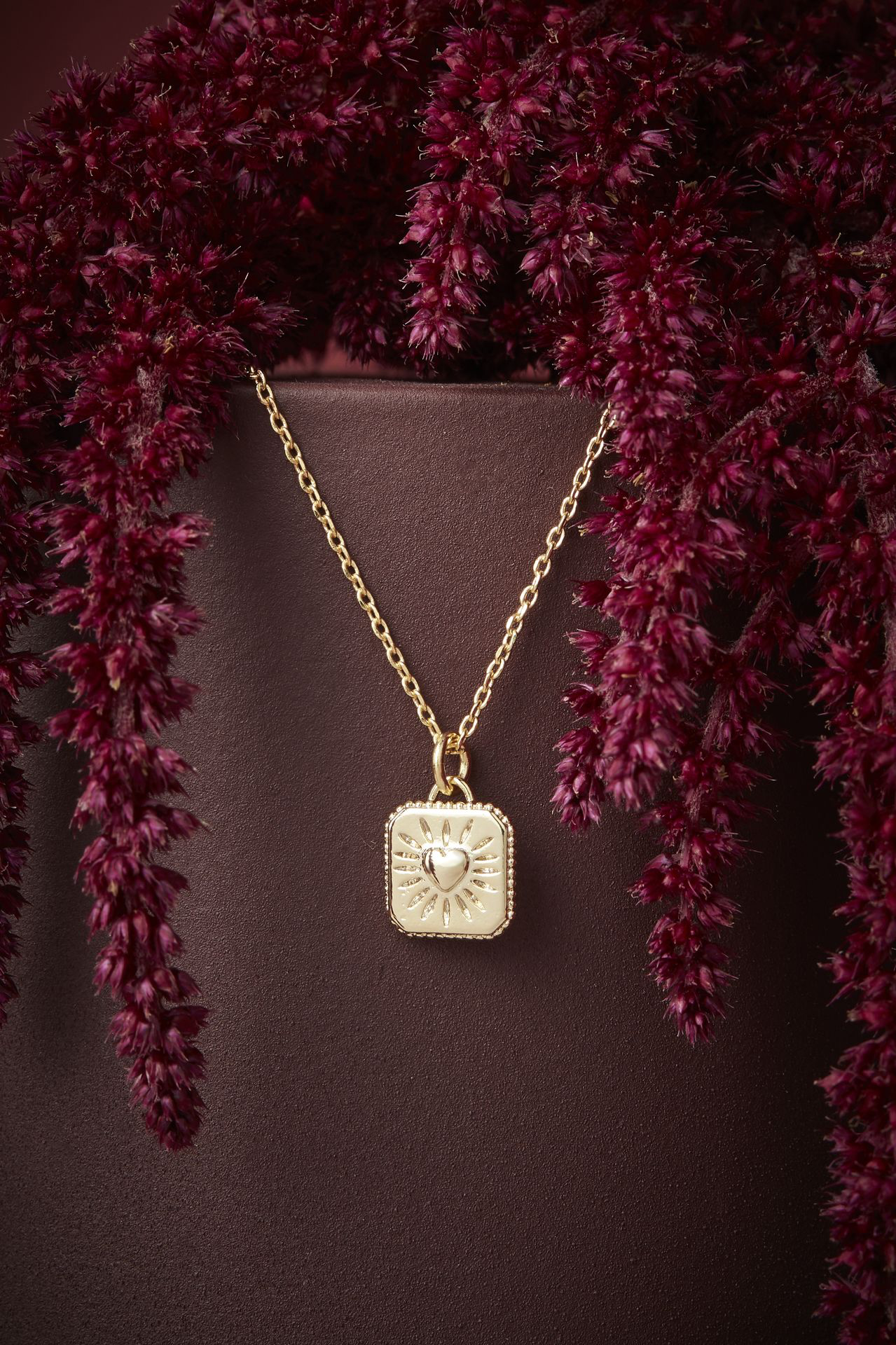 Bobble Heart Tablet Necklace - Gold Plated