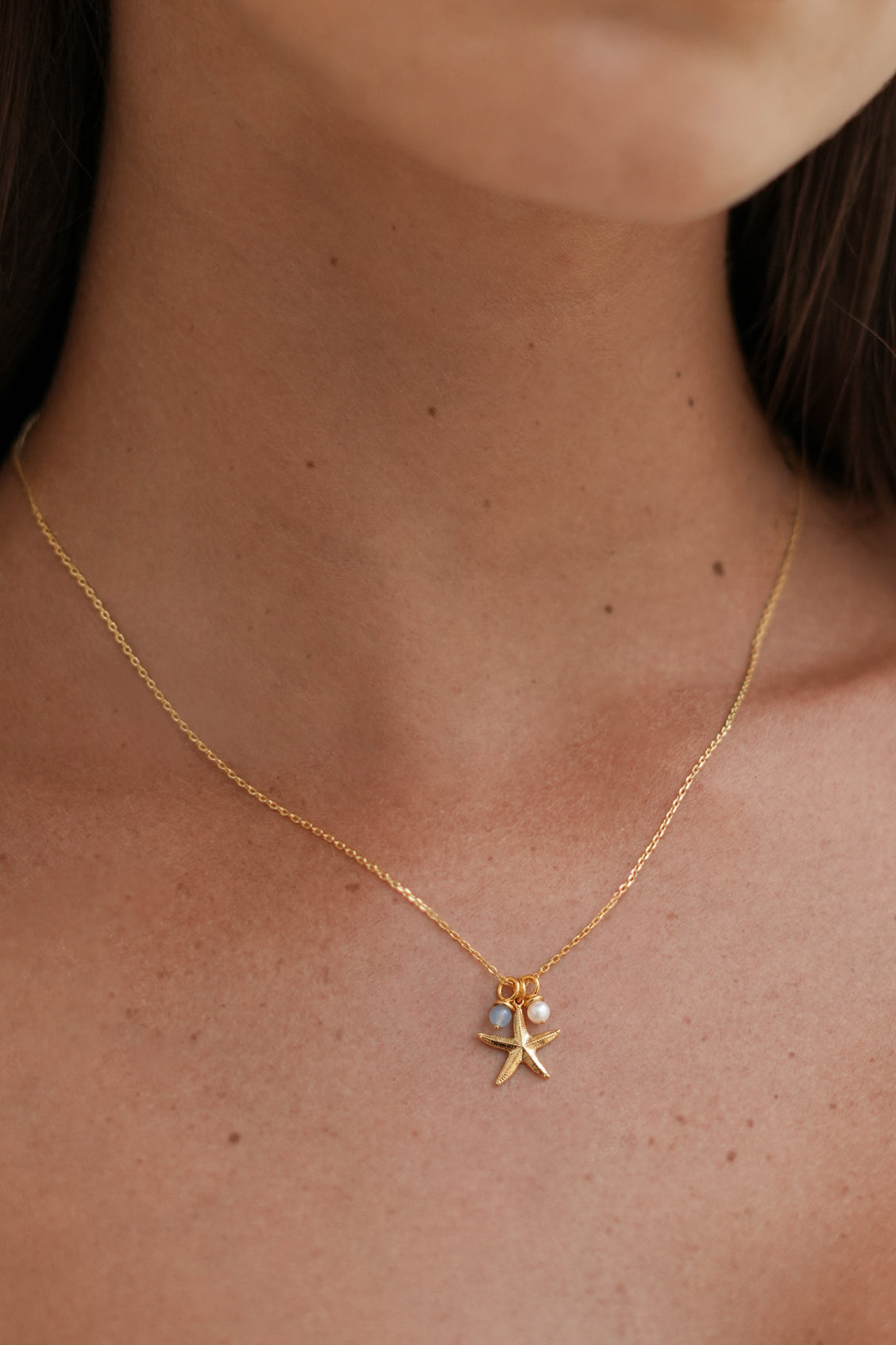Starfish Charm Necklace with Pearl - Gold Plate