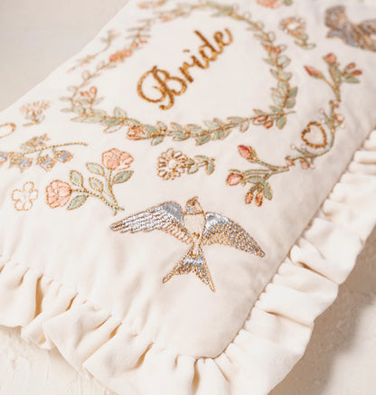Earth Goddess Bride Everyday Pouch - Cream Velvet Frill