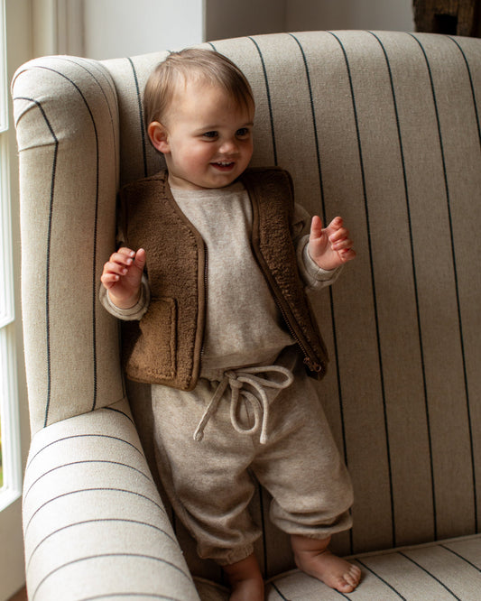 Gareth Mini Gilet - Hazelnut 6-12 months