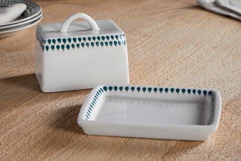 Juniper Drop Butter Dish - Cream & Juniper