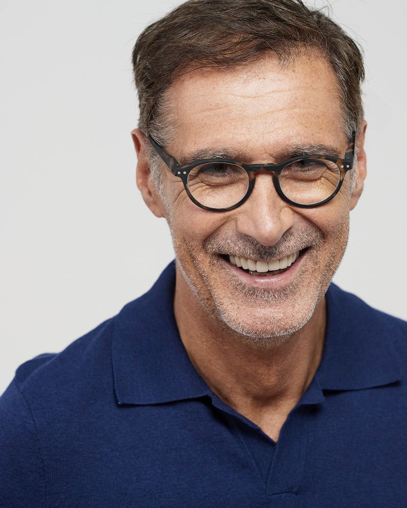 Unisex Reading Glasses - Style A - in Colour Tortoise +2.5