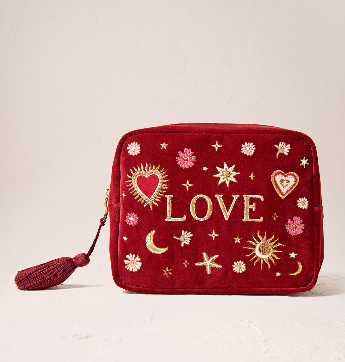 Sacred Heart Wash Bag Rouge Velvet