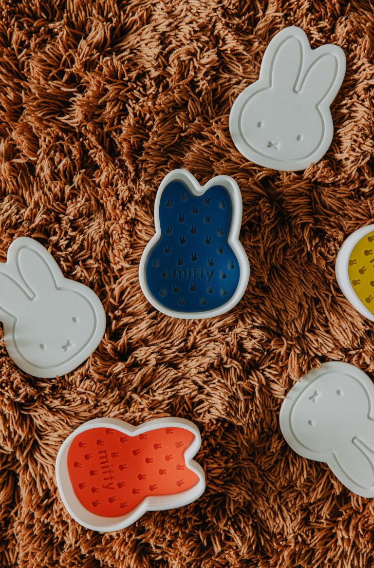 Miffy Silicone Soap Storage Travel Box - Classic Red