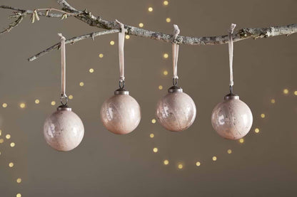 Kecci Bauble - Antique Pink