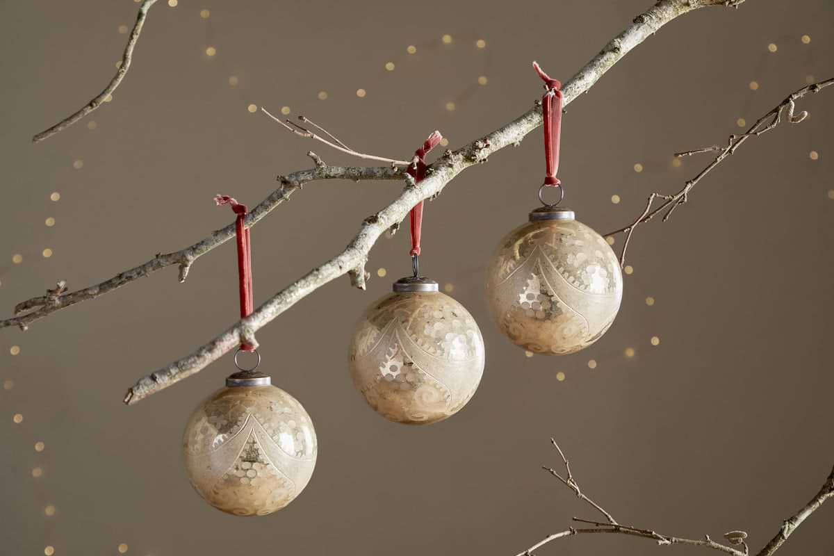 Kecci Bauble Lg - Antique Champagne
