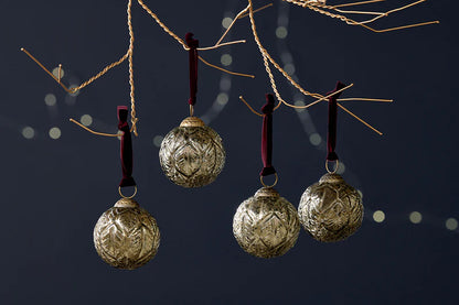 Patta Bauble - Antique Gold