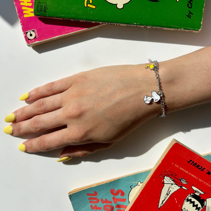 Peanuuts Snoopy Charm Bracelet
