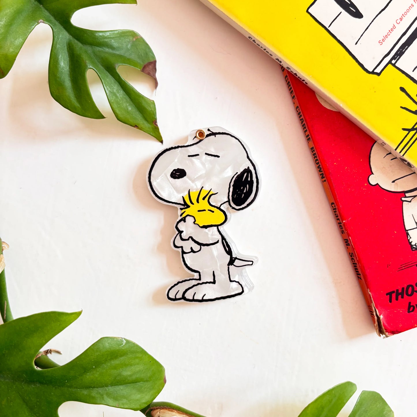 Peanuts Snoopy Hugging Woodstock Compact Mirror