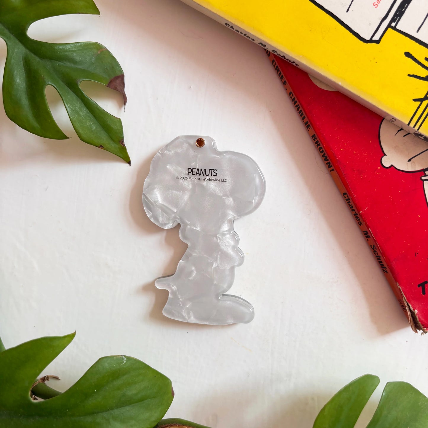 Peanuts Snoopy Hugging Woodstock Compact Mirror