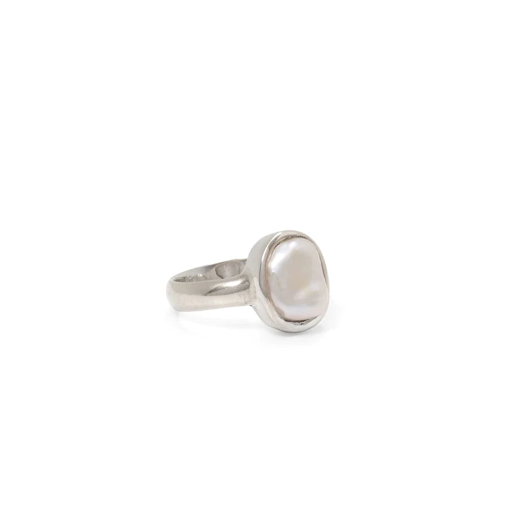 Silver Baroque Pearl Ring