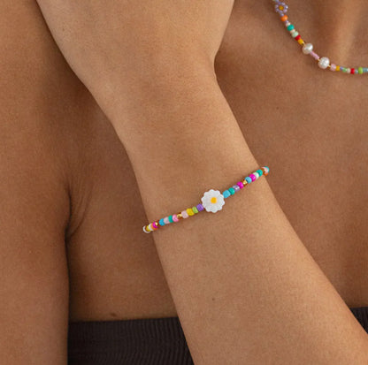 Tove - Daisy Flower Colourful Bead Summer Bracelet