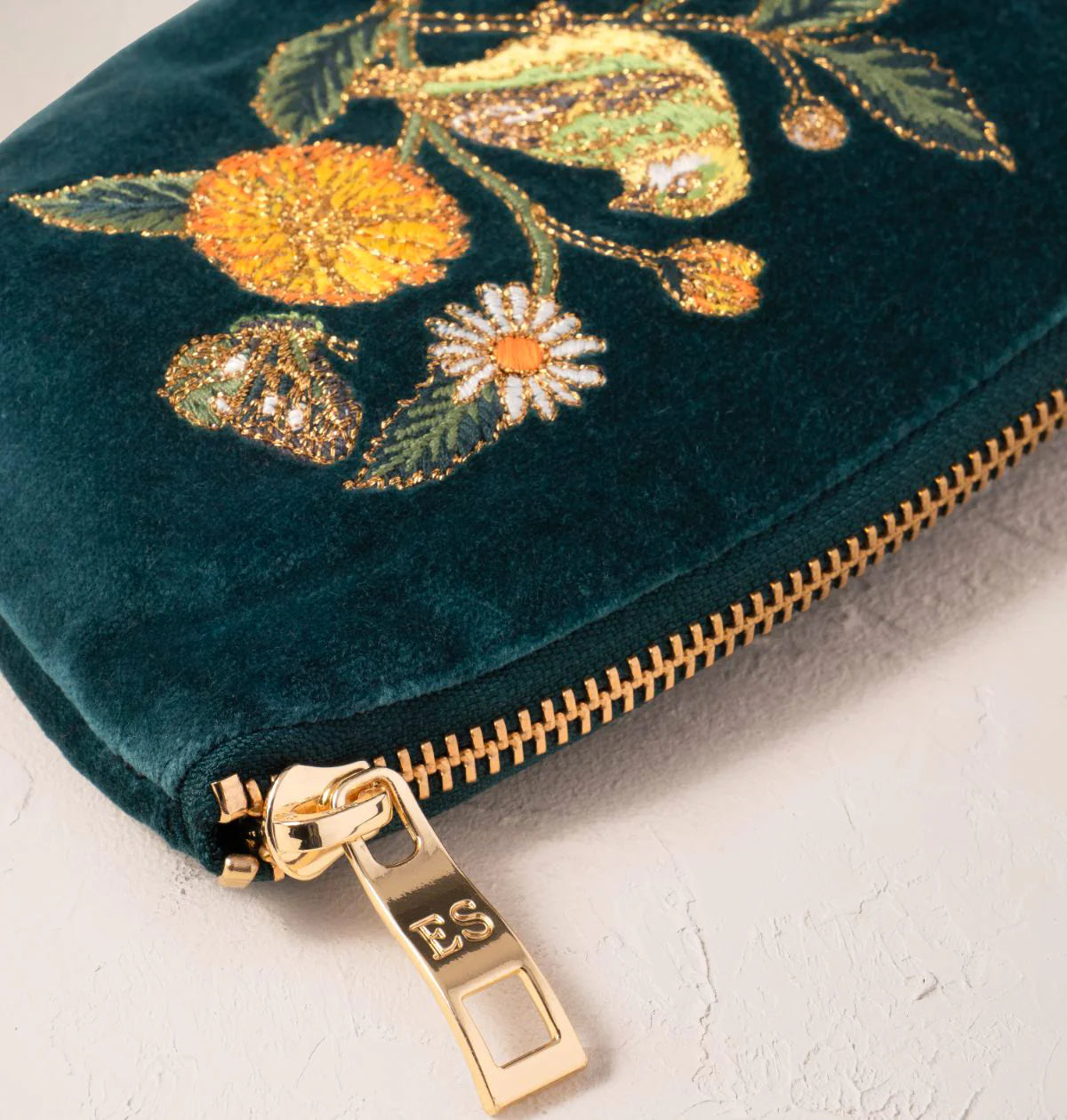 Wild Garden Velvet Everyday Pouch - Emerald